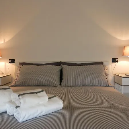 Casa Vacanza Lagolecco * 레코