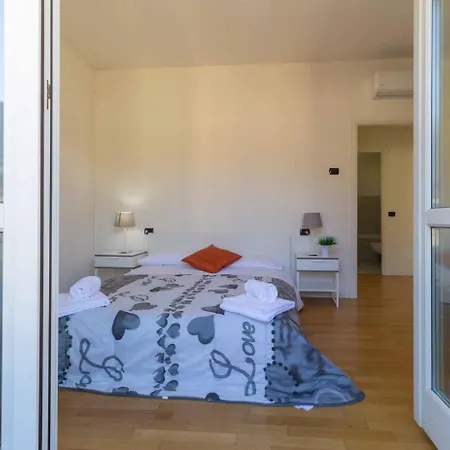 Casa Vacanza Lagolecco Lecco